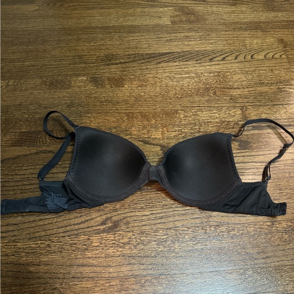 Black Natori push up bra 30D - Picture 3 of 3